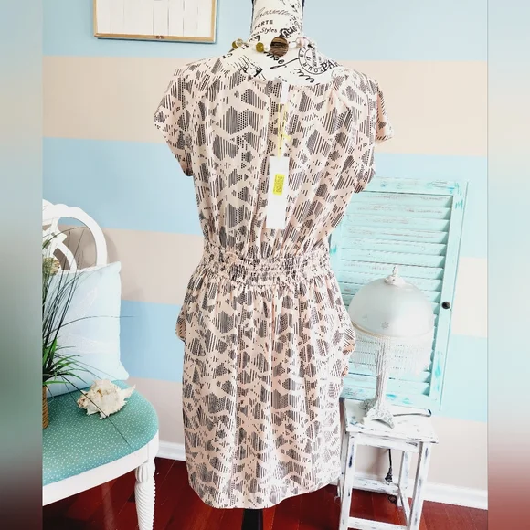 NWT BCBGeneration Blush Pink Shellcombo Dress